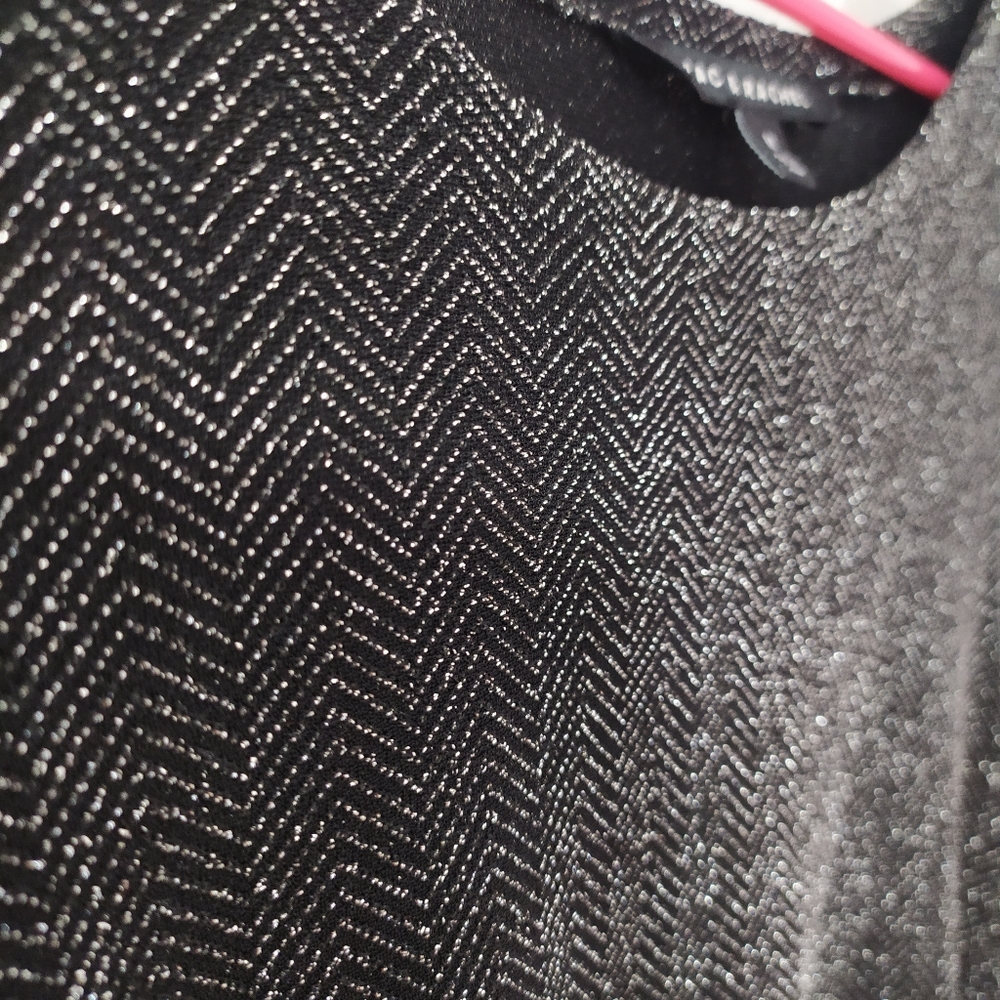 Black and sparkly Silver Tunic Shirt size M